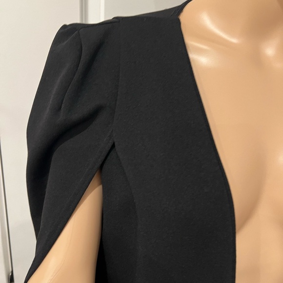 Black sexy cape with open slits perfect over a dress or  even jeans and a top - Picture 2 of 2